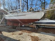 1976 Tayana 37