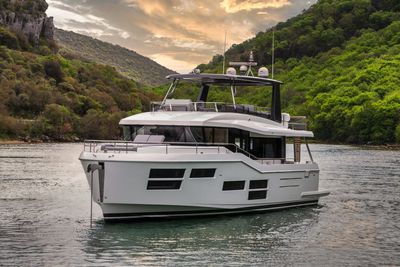 Beneteau Grand Trawler 62