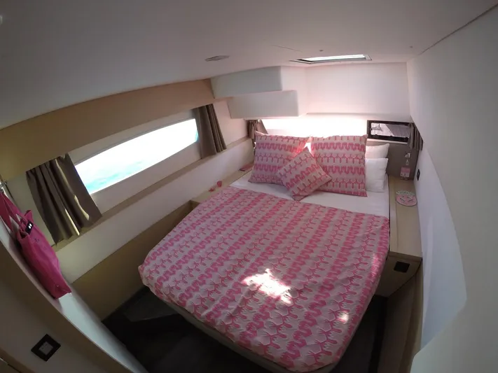 Xclip Yacht Photos Pics 