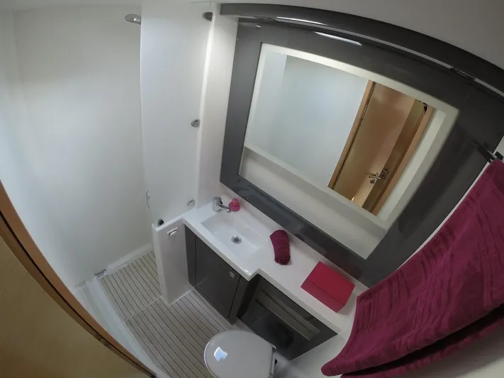 Xclip Yacht Photos Pics 