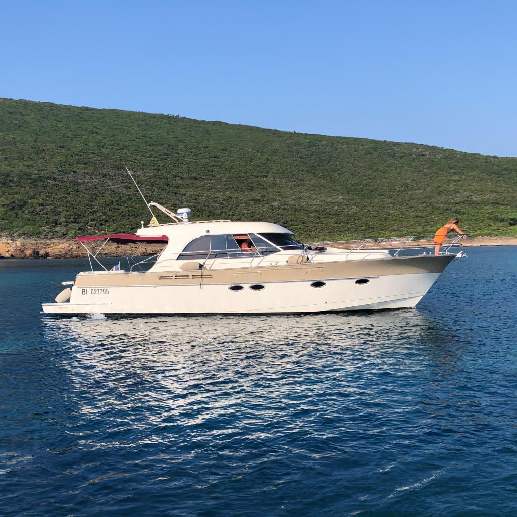 2006 Arcoa Mystic 44