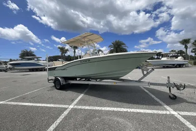 Grady-White 191 Coastal Explorer