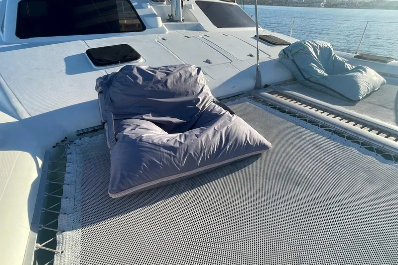  Yacht Photos Pics Deck of 1998 Voyager Norseman 430 yacht with cushions on netting.