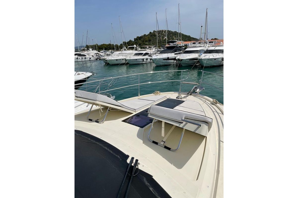 2014 Beneteau 49