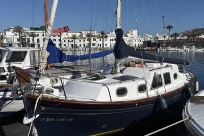 1975 Myabca Delfin 28