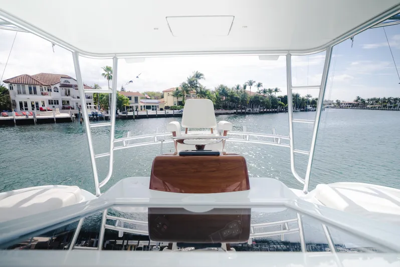 Sea Angel Yacht Photos Pics View from 1980 Scarborough 46 Convertible yacht, overlooking waterfront homes and palm trees.