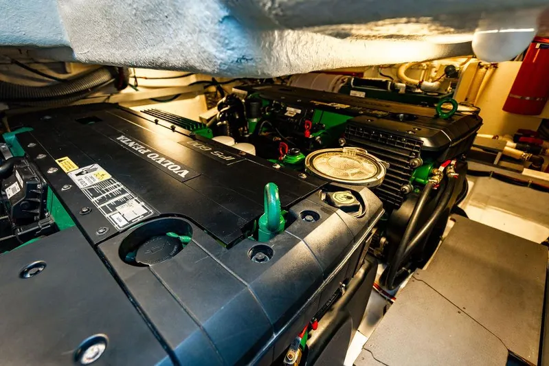 The Royal Blue Yacht Photos Pics 