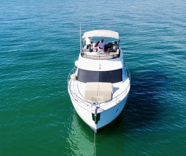  Yacht Photos Pics 2014 Carver C40 Yacht on calm waters.