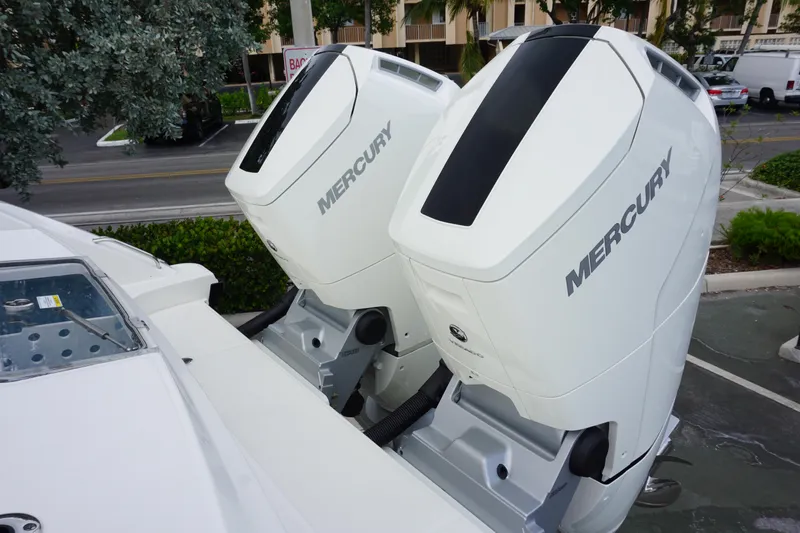 Bwcp0430a424 Yacht Photos Pics 2024 Boston Whaler 380 Outrage with twin Mercury outboard engines.