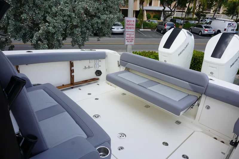 Bwcp0430a424 Yacht Photos Pics 2024 Boston Whaler 380 Outrage boat with spacious seating and modern design.