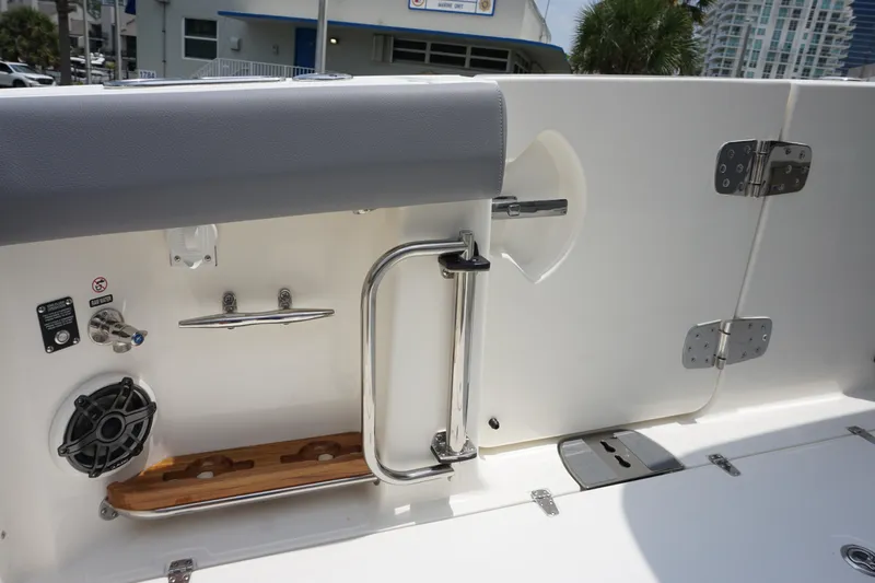 Bwcp0430a424 Yacht Photos Pics 2024 Boston Whaler 380 Outrage boat interior detail with stainless steel fixtures.