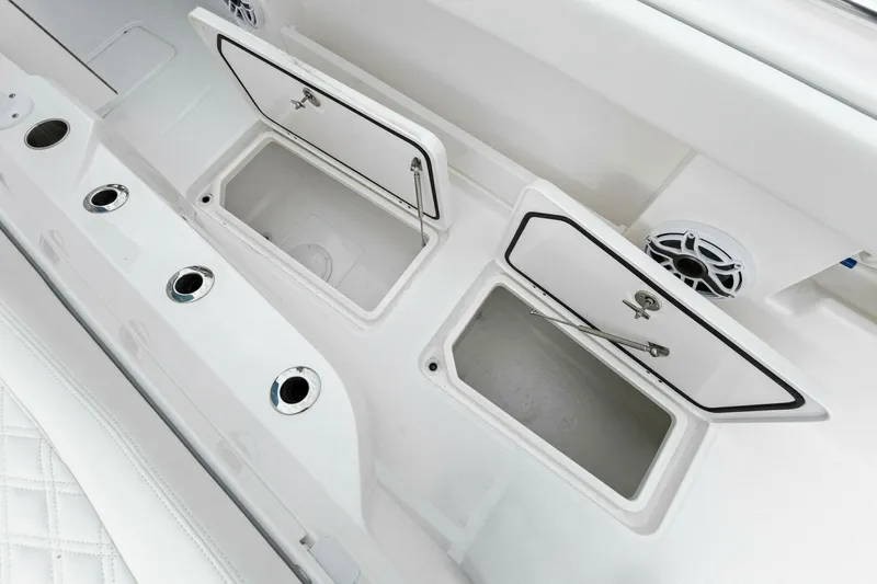 Galati Yacht Sales Trade Yacht Photos Pics 