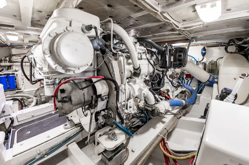 Sea Junkie Yacht Photos Pics 