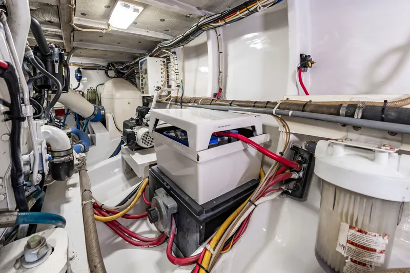 Sea Junkie Yacht Photos Pics 