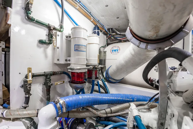 Sea Junkie Yacht Photos Pics 