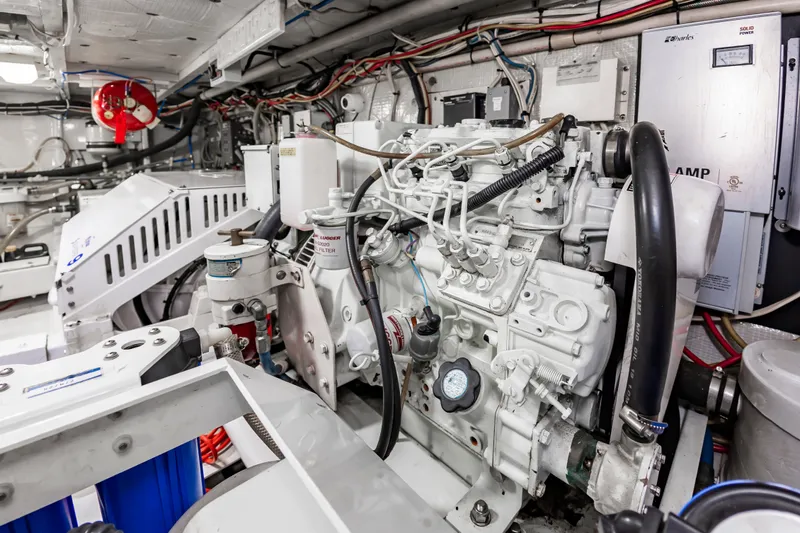 Sea Junkie Yacht Photos Pics 