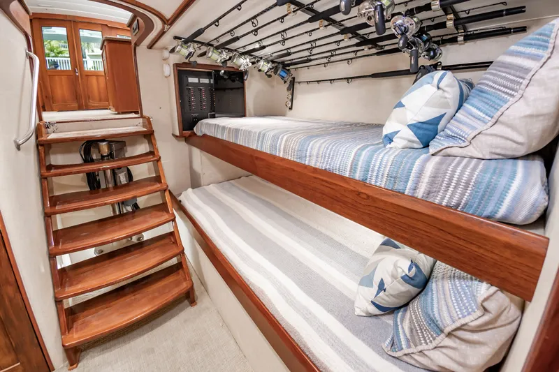 Sea Junkie Yacht Photos Pics 