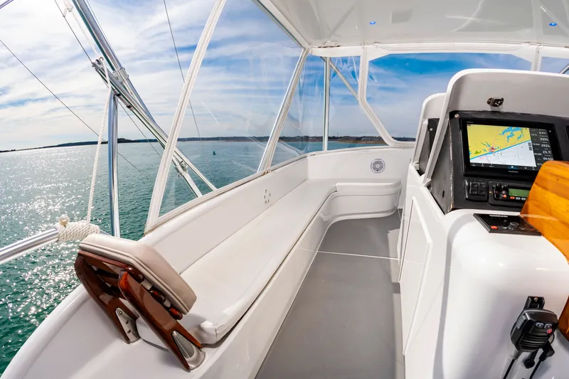 Sea Junkie Yacht Photos Pics 