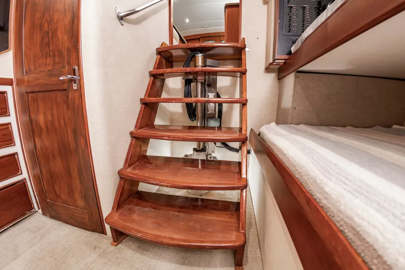 Sea Junkie Yacht Photos Pics 