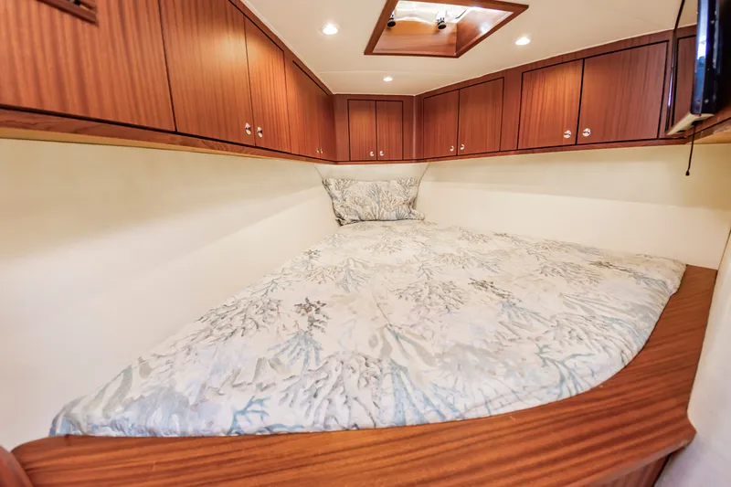 Sea Junkie Yacht Photos Pics 