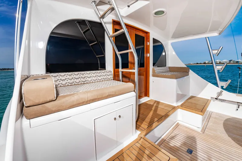 Sea Junkie Yacht Photos Pics 