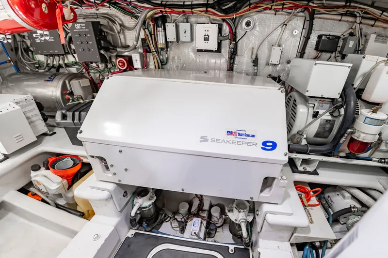 Sea Junkie Yacht Photos Pics 