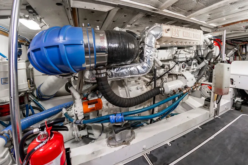 Sea Junkie Yacht Photos Pics 