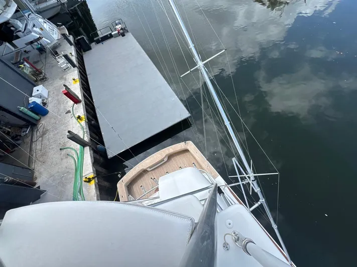 Dry Bones Yacht Photos Pics 