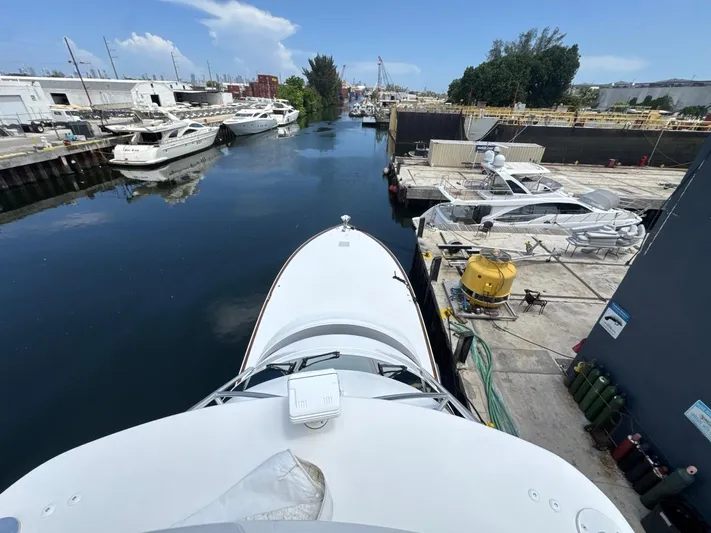 Dry Bones Yacht Photos Pics 