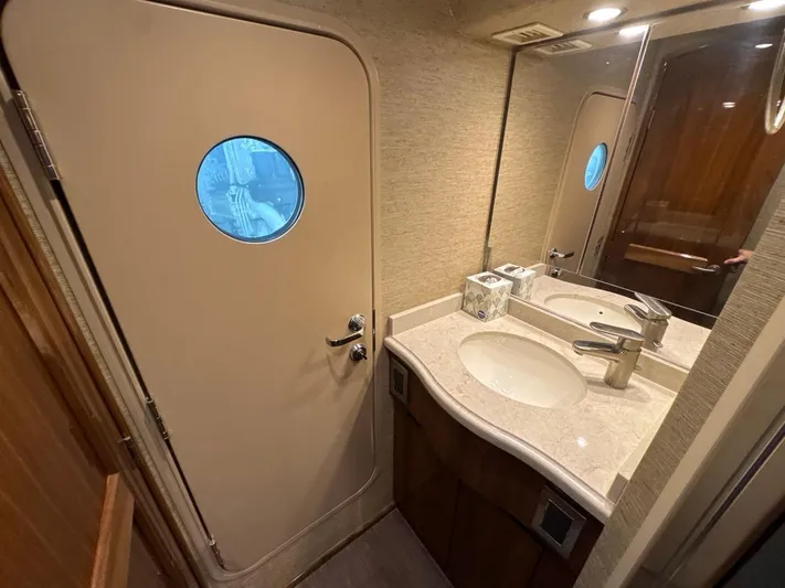 Dry Bones Yacht Photos Pics 