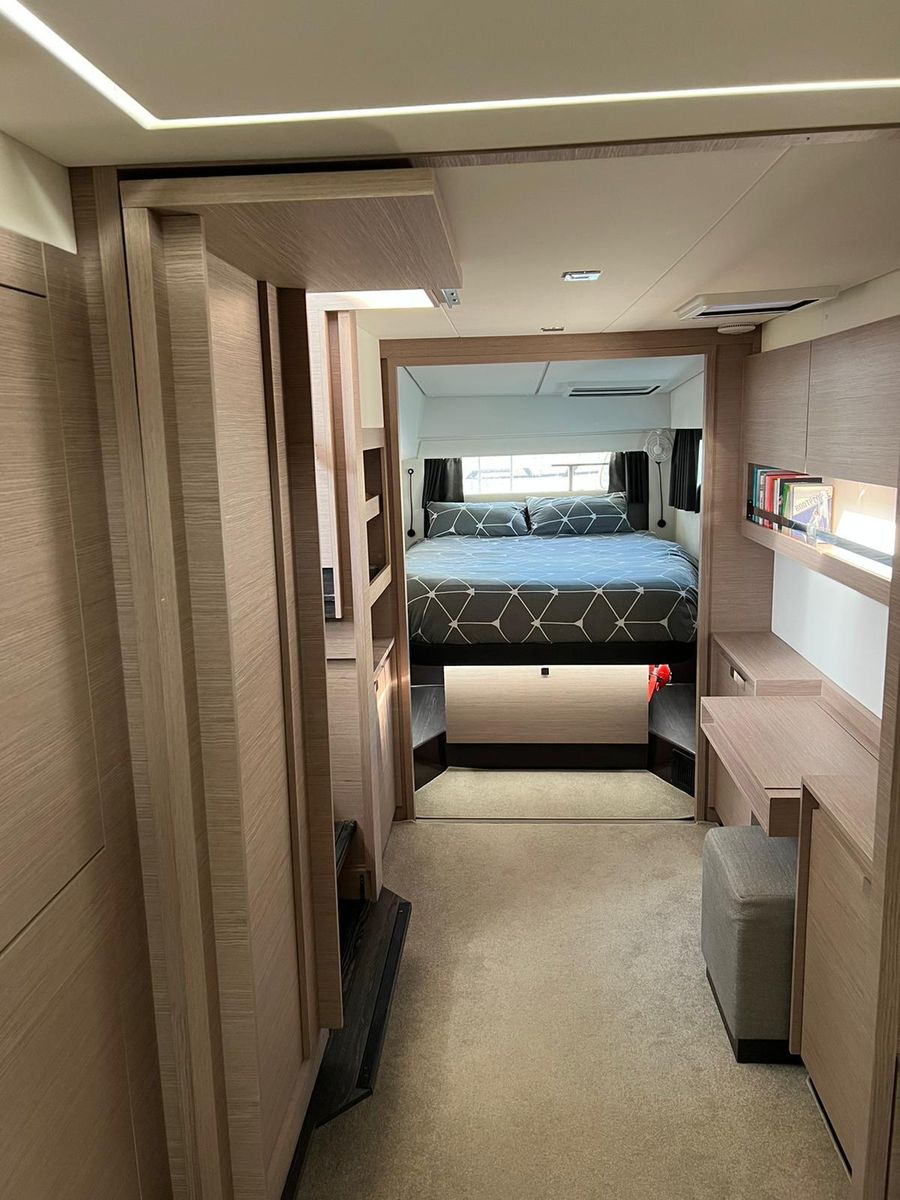 2021 Fountaine Pajot 44 