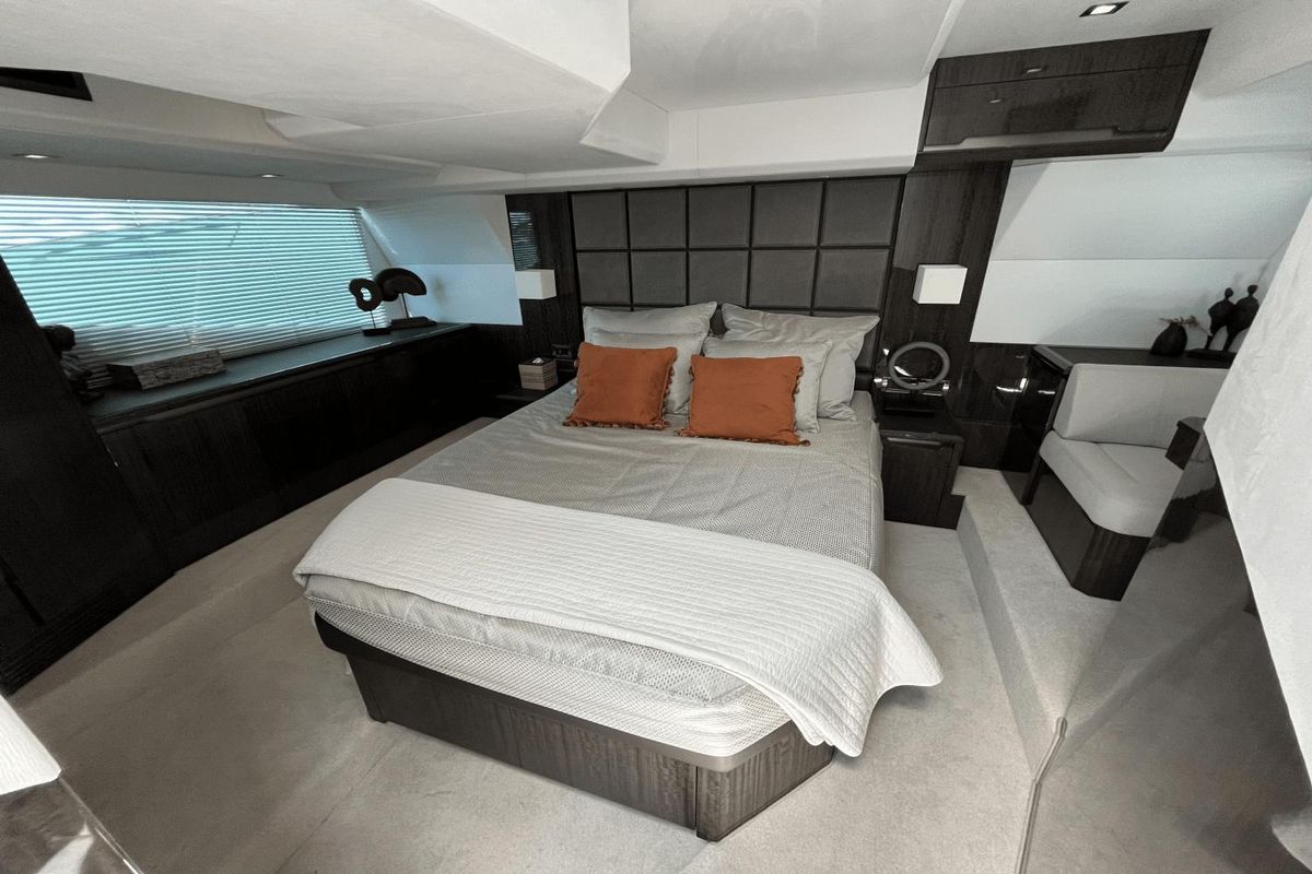 2022 Galeon 47 