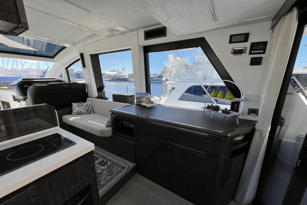 2022 Galeon 47 