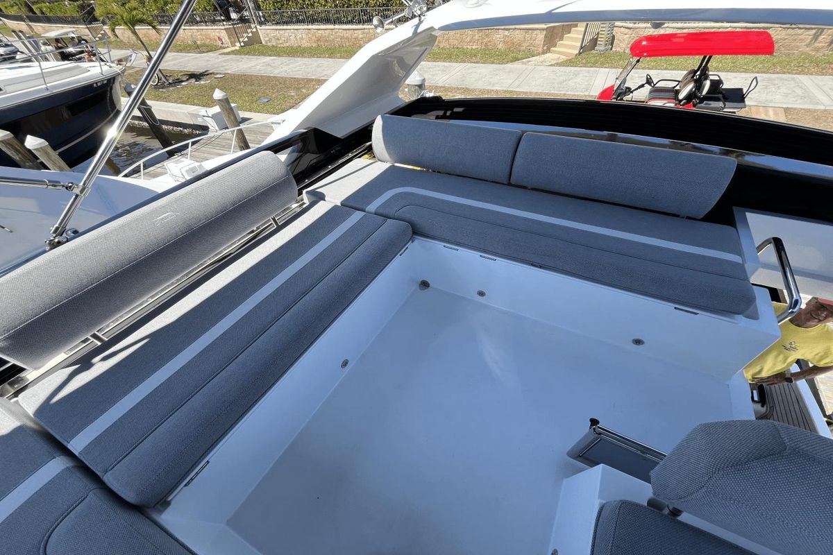2022 Galeon 47 