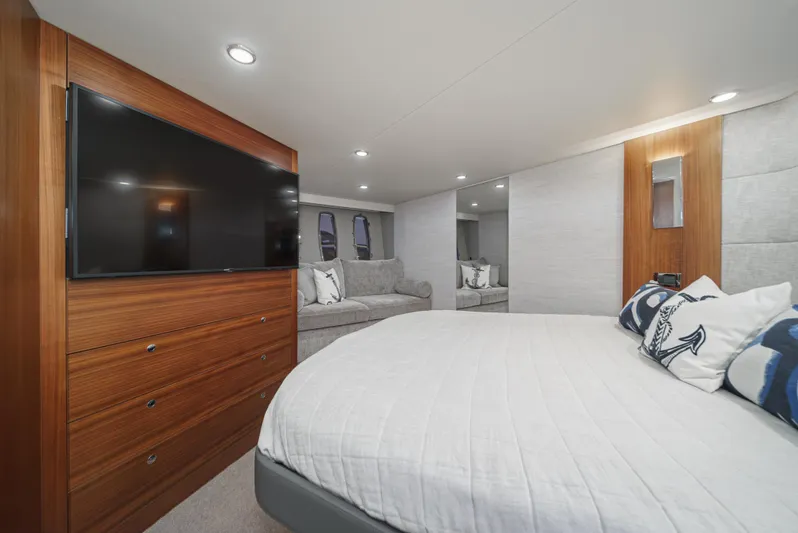 True North Yacht Photos Pics 