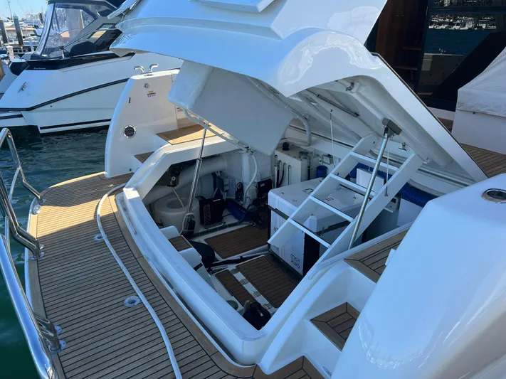 True North Yacht Photos Pics 