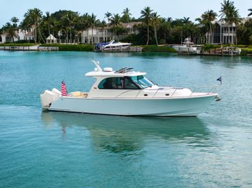 2023 40' Hinckley Sport Boats-Sport Boat 40x Naples, FL, US