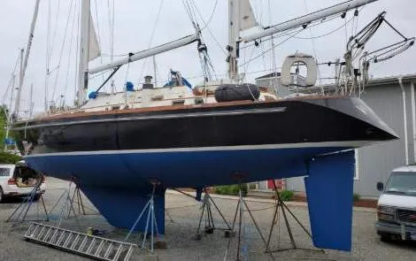 Vivamus Yacht Photos Pics 