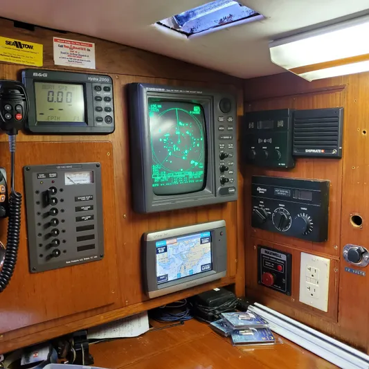 Vivamus Yacht Photos Pics 