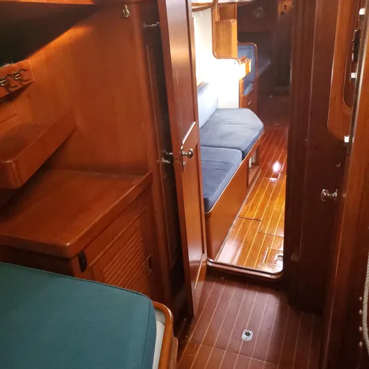 Vivamus Yacht Photos Pics 