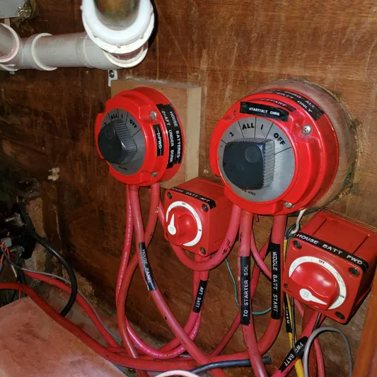 Vivamus Yacht Photos Pics 