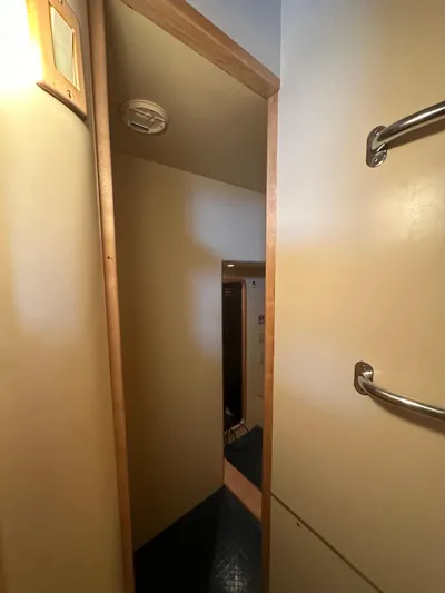 Poco Mas Yacht Photos Pics 