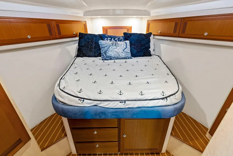 Bimini Twist Yacht Photos Pics 