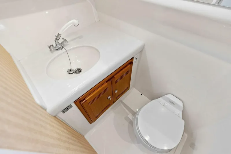 Bimini Twist Yacht Photos Pics 