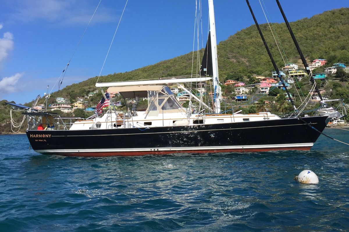 2004 Passport 47 