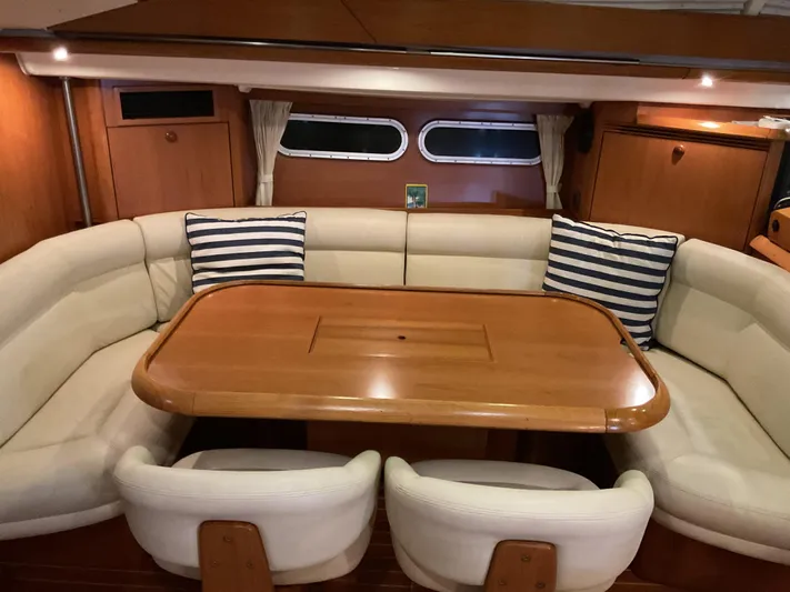 Zulu Yacht Photos Pics 