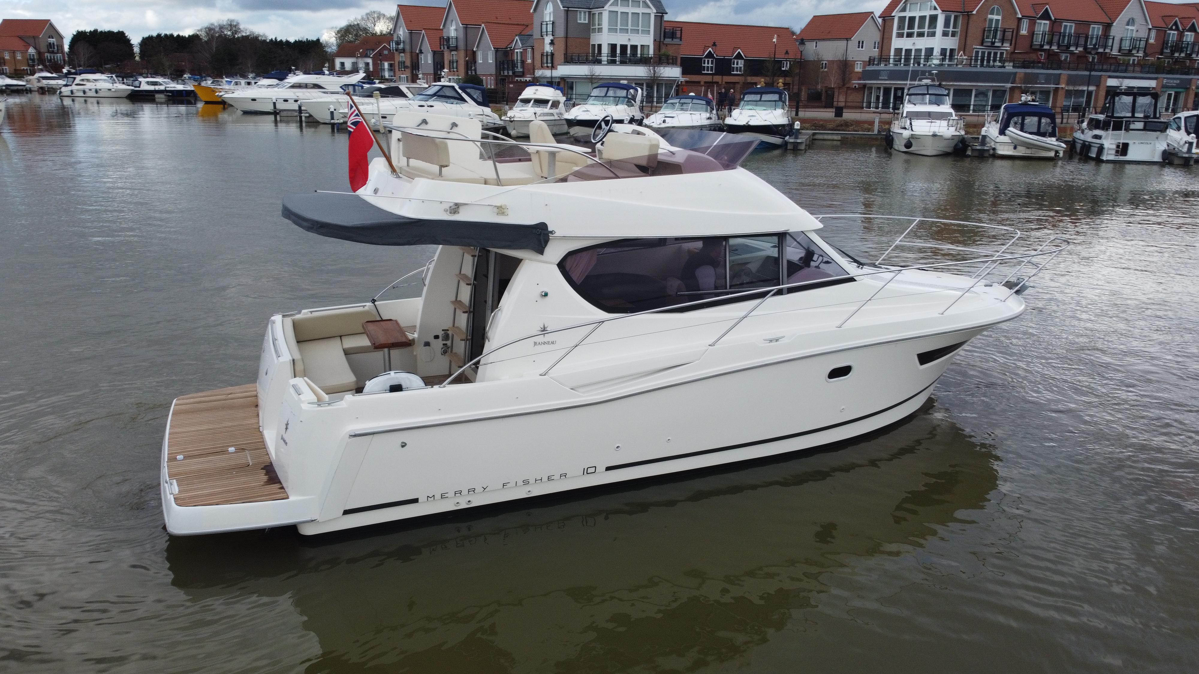 2009 Jeanneau Merry Fisher 10 Flybridge for sale - YachtWorld