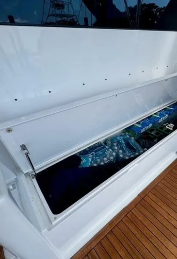 Liquid Gold Yacht Photos Pics 2005 Viking 74 Convertible 'Liquid Gold'