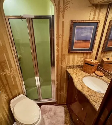 Liquid Gold Yacht Photos Pics 2005 Viking 74 Convertible 'Liquid Gold'