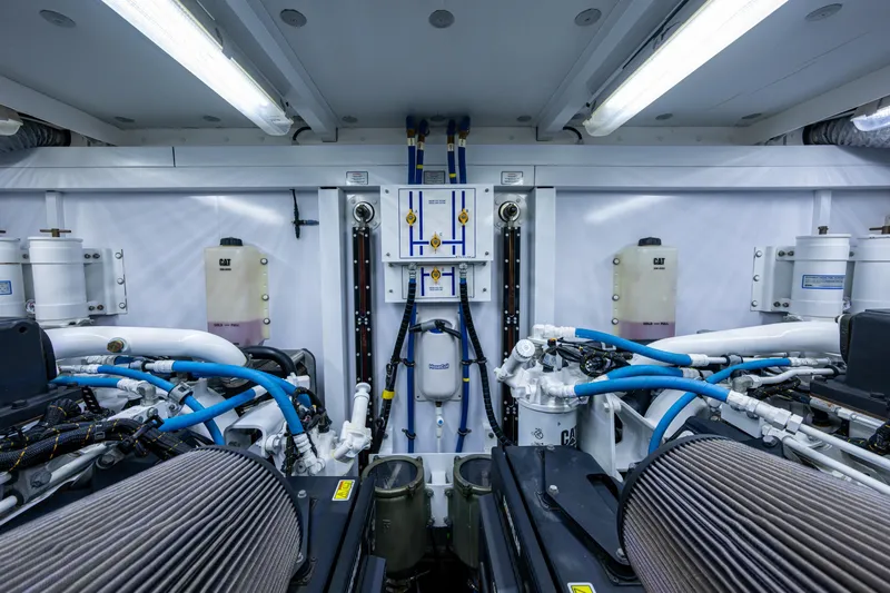 Reset Yacht Photos Pics Engine room of 2015 Fairline 78 Squadron yacht, featuring advanced machinery and components.